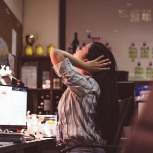 직장인 건강관리: 10분 스트레칭 루틴